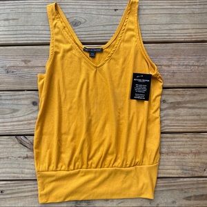 NWT Boston Proper Beyond Proper V-Neck Tank